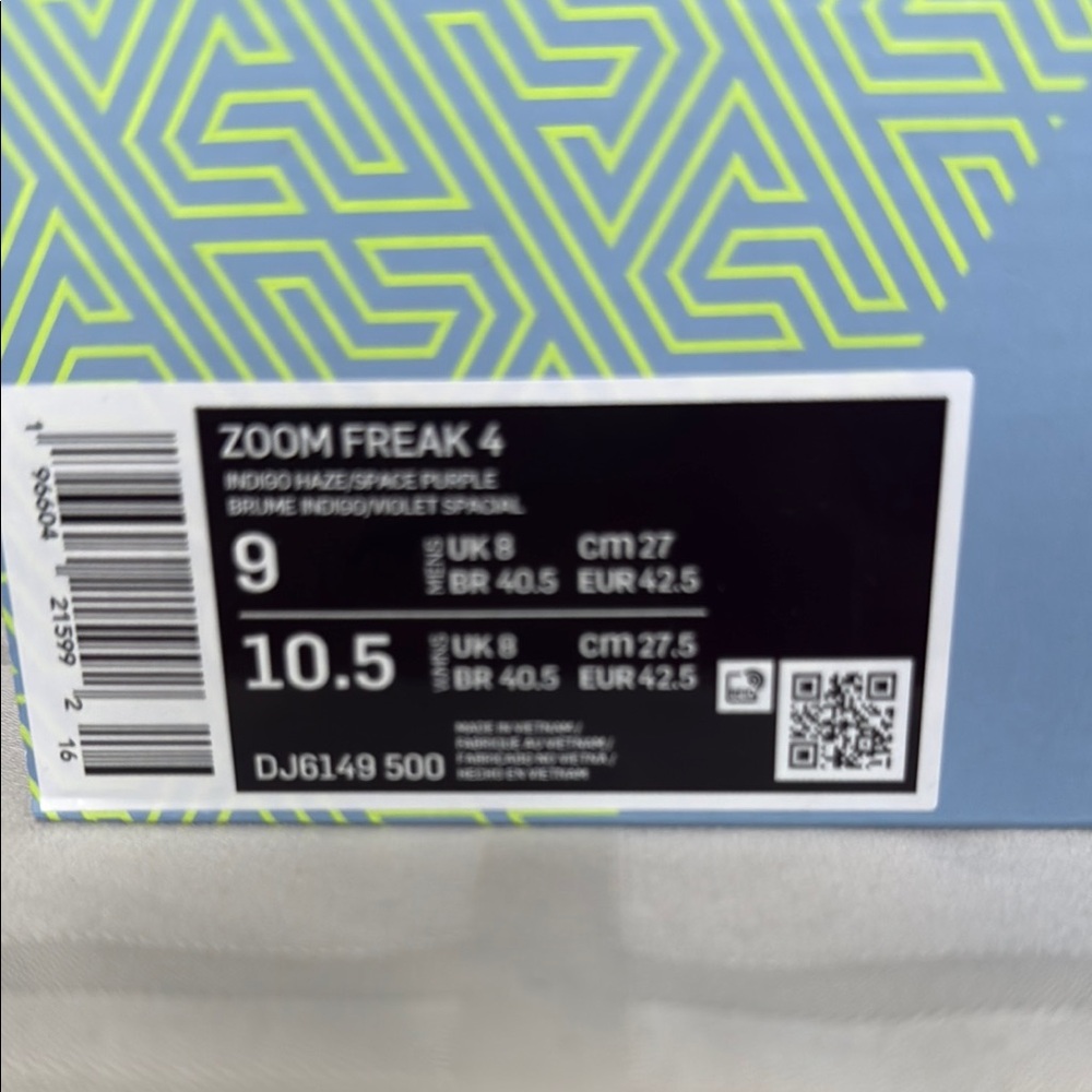 Nike Zoom Freak 4 in Indigo and Purple
